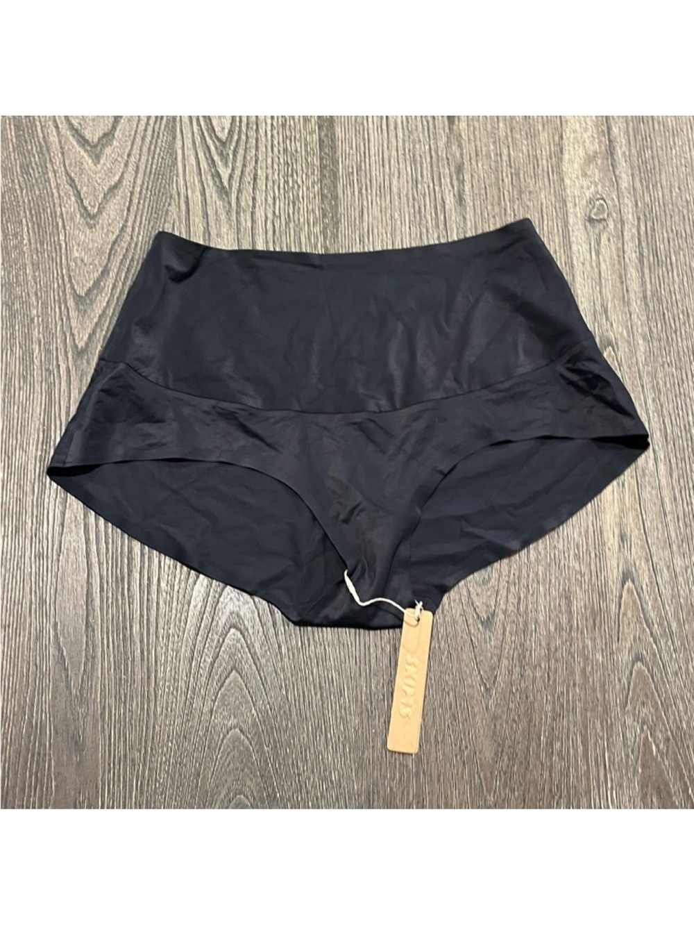 NWT Skims High Waisted Boyshort Smoothing Intimates Solid Black Size Medium